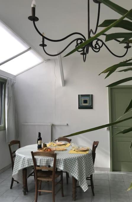Bienvenue Au Gite De Claret Casseneuil Exteriér fotografie