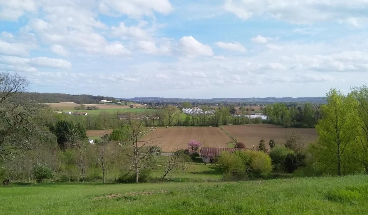 Bienvenue Au Gite De Claret Casseneuil Exteriér fotografie